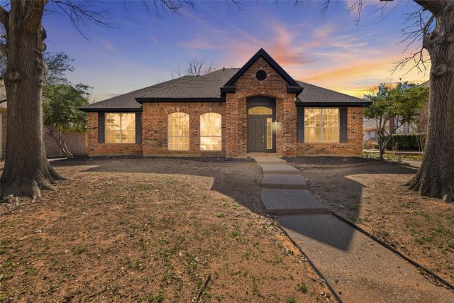 720 Cliffmoor Drive, Keller, TX 76248