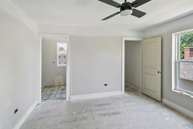21022 Kenmare Drive, Shorewood, IL 60404