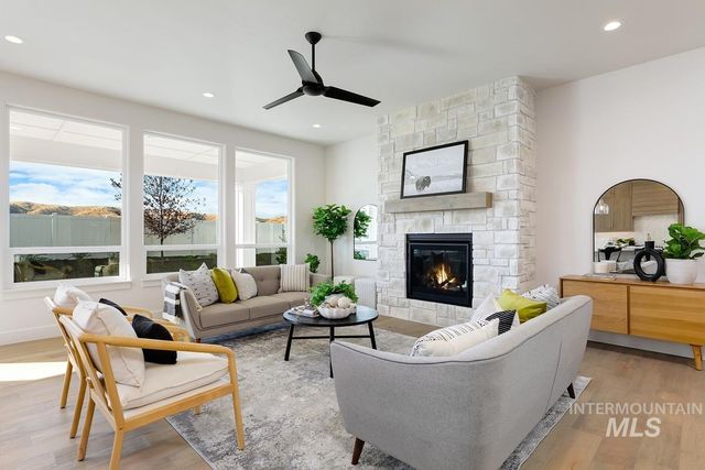21797 Big Wood Way, Star, ID 83669