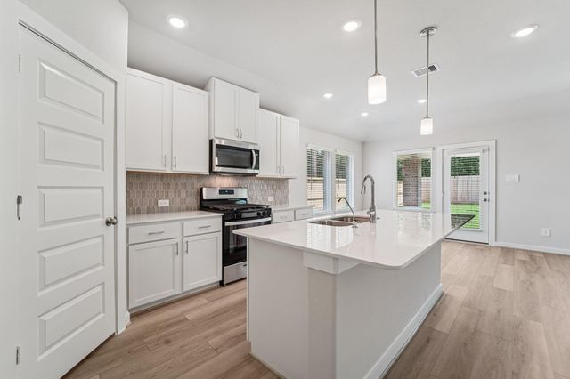 1697 Hopson Ranch Drive, Conroe, TX 77301