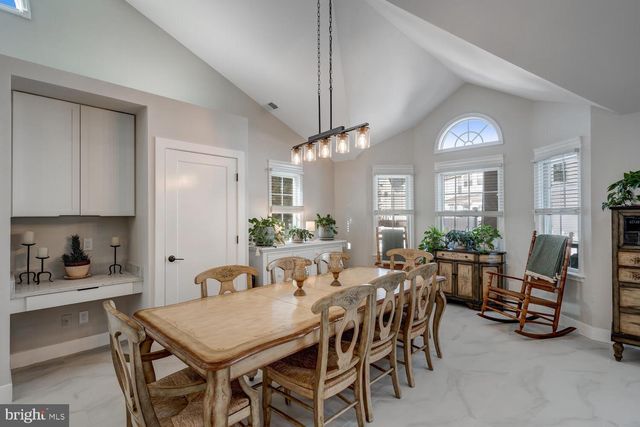 148 COMPASS ROAD, Manahawkin, NJ 08050