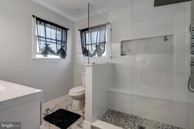 148 COMPASS ROAD, Manahawkin, NJ 08050