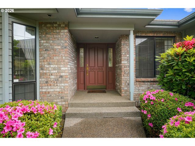 590 SNEAD Dr N, Keizer, OR 97303