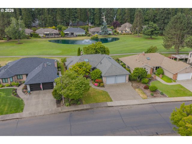 590 SNEAD Dr N, Keizer, OR 97303