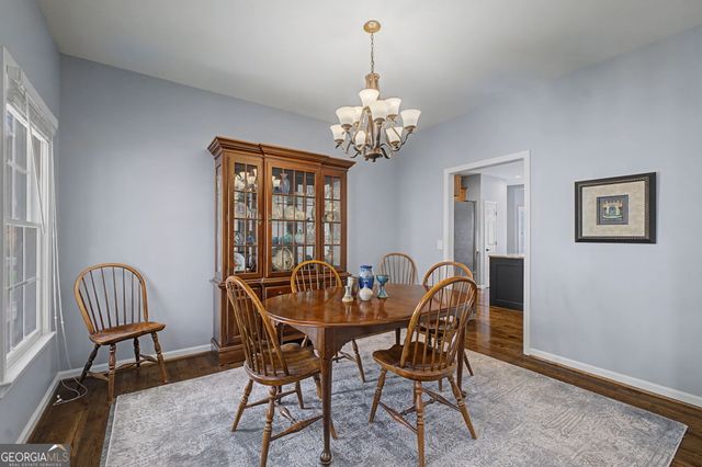 602 Bayberry Point, Canton, GA 30115