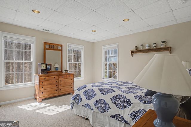 602 Bayberry Point, Canton, GA 30115