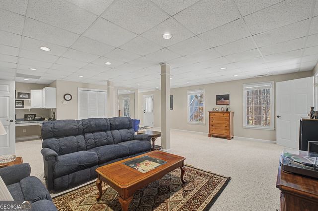 602 Bayberry Point, Canton, GA 30115