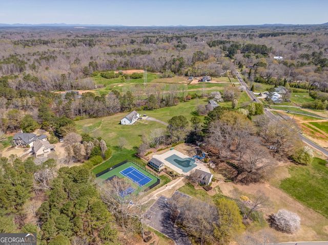 602 Bayberry Point, Canton, GA 30115