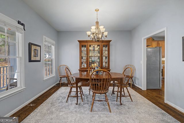 602 Bayberry Point, Canton, GA 30115