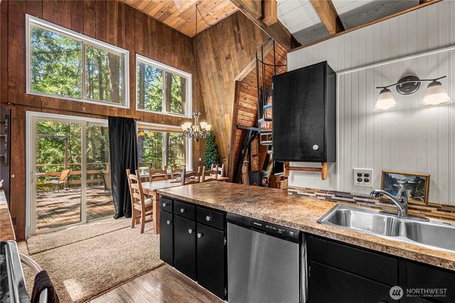 20 Deer Point Lane, Ronald, WA 98940