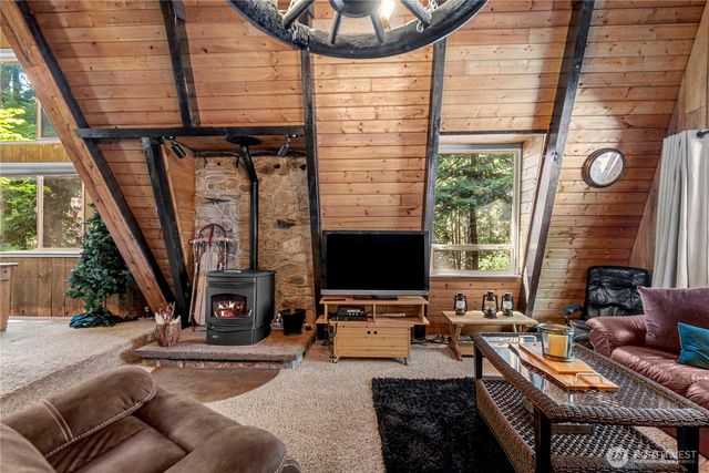 20 Deer Point Lane, Ronald, WA 98940