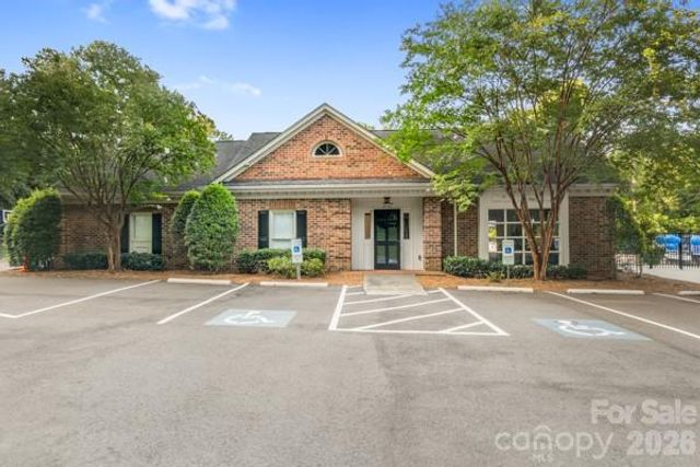 2328 Howerton Court, Charlotte, NC 28270