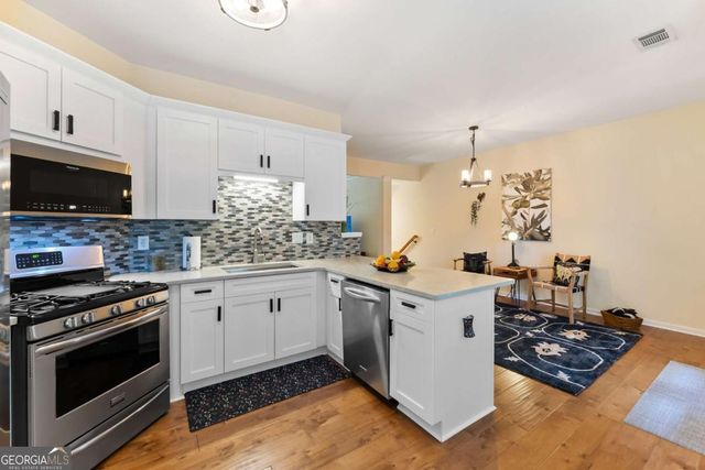 2105 Millgate Lane, Buford, GA 30519