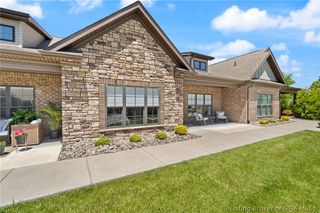 902 Glenwood Gardens Drive, Sellersburg, IN 47172