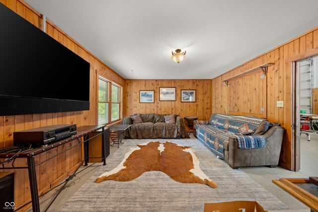 8160 State Road 135 S, Freetown, IN 47235
