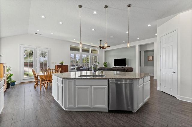 13950 Ginger Rose Court, Pearland, TX 77584