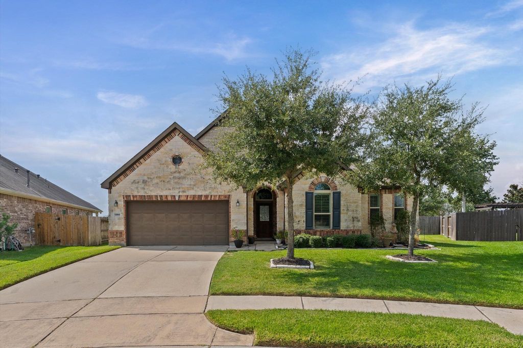 13950 Ginger Rose Court, Pearland, TX 77584