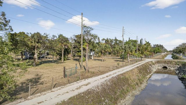 14685 40th Street N, Loxahatchee Groves, FL 33470