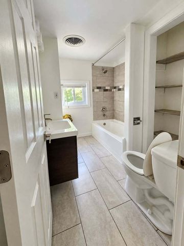26705 N Circle Drive, Mundelein, IL 60060