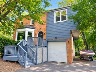 26705 N Circle Drive, Mundelein, IL 60060