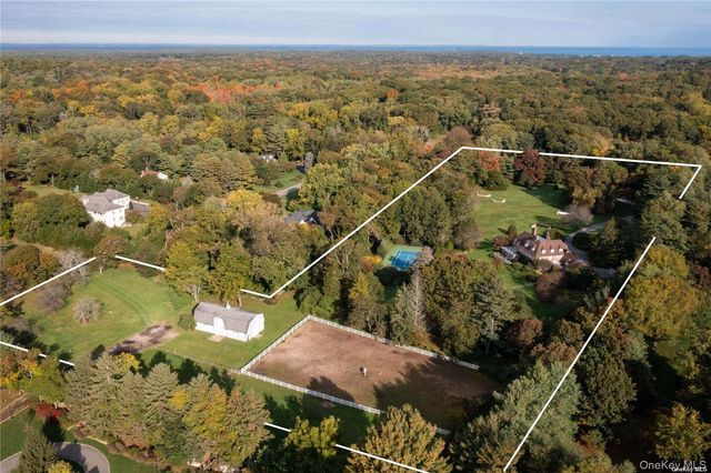 491 Muttontown Road, Muttontown, NY 11791