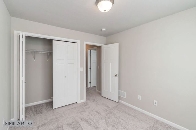 608 NE Winding Trail Lane, Ankeny, IA 50021