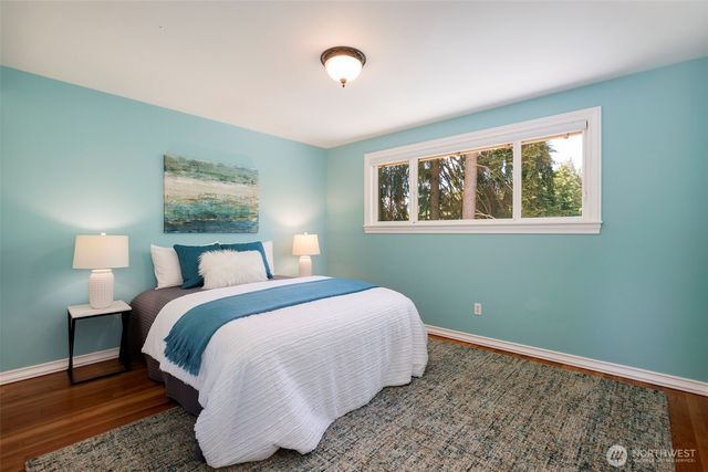 14101 Phinney Avenue N, Seattle, WA 98133
