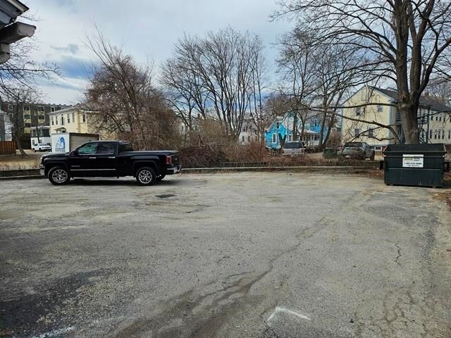 116 Roxbury Street, Keene, NH 03431