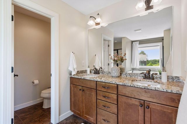 833 Egret Lane, Waconia, MN 55387