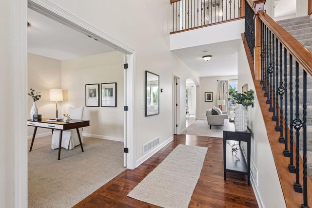 833 Egret Lane, Waconia, MN 55387