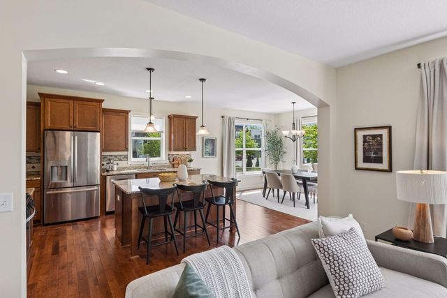 833 Egret Lane, Waconia, MN 55387