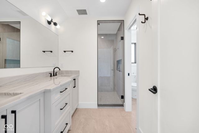 818 Union Street, Indianapolis, IN 46225