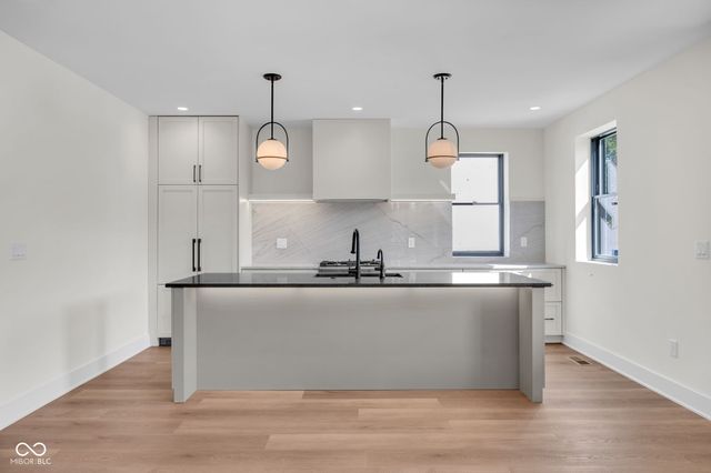 818 Union Street, Indianapolis, IN 46225