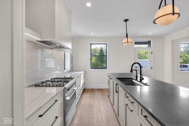 818 Union Street, Indianapolis, IN 46225