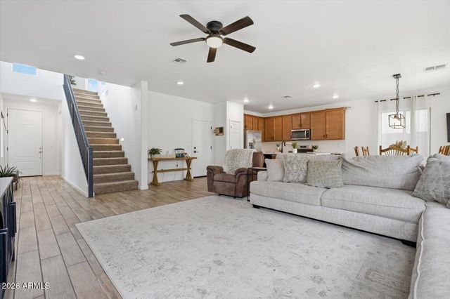 2067 N MARKETSIDE Avenue, Buckeye, AZ 85396