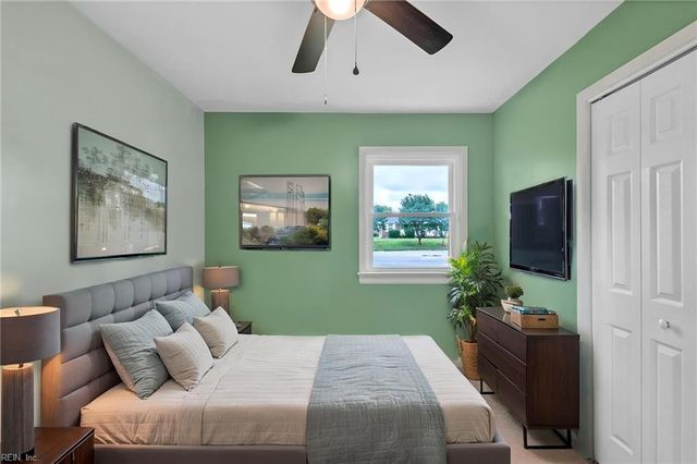 885 Butte CIR, Newport News, VA 23608