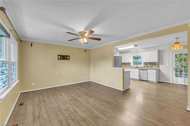 885 Butte CIR, Newport News, VA 23608