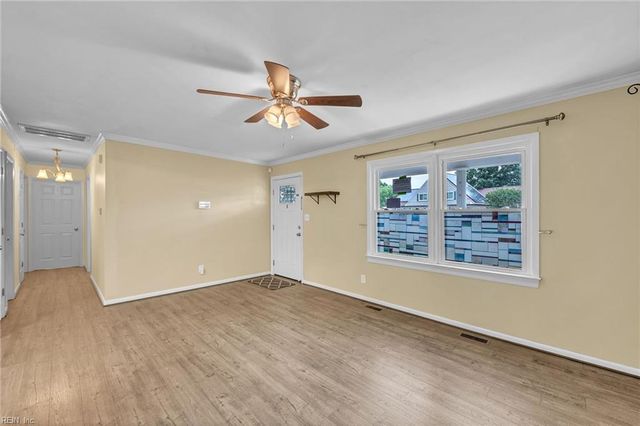 885 Butte CIR, Newport News, VA 23608