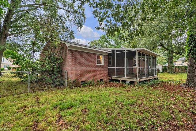 885 Butte CIR, Newport News, VA 23608