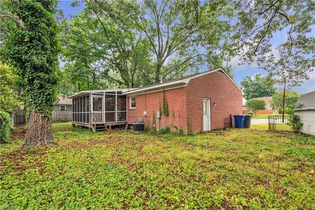 885 Butte CIR, Newport News, VA 23608
