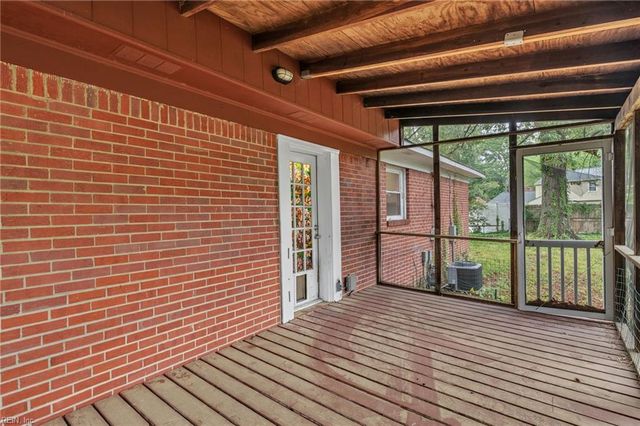 885 Butte CIR, Newport News, VA 23608