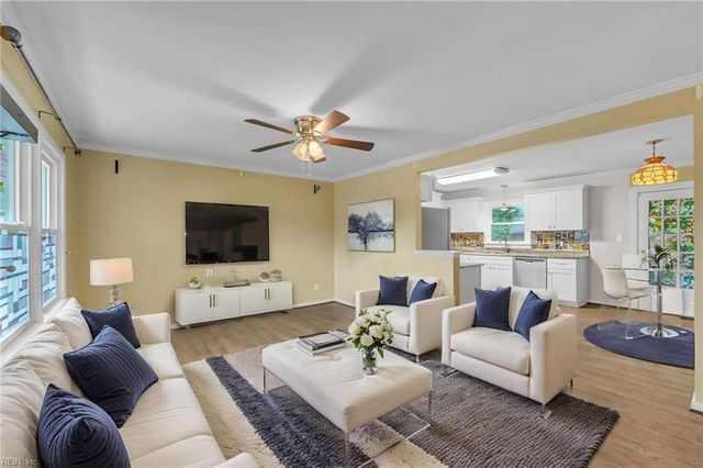 885 Butte CIR, Newport News, VA 23608