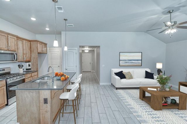 421 Pergola Street, Yukon, OK 73099