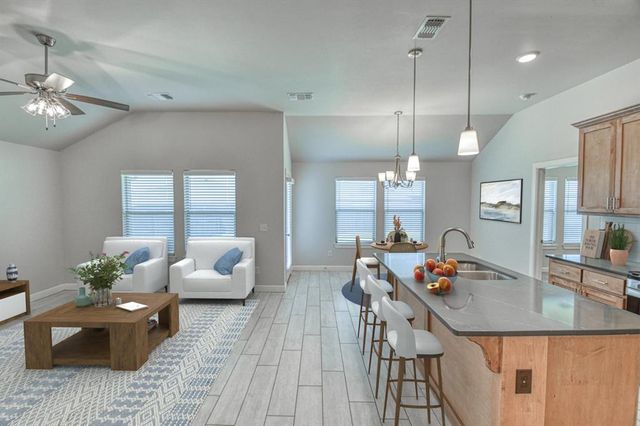 421 Pergola Street, Yukon, OK 73099