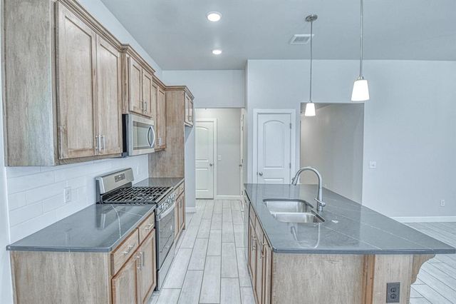 421 Pergola Street, Yukon, OK 73099