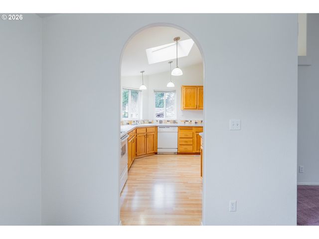 17508 Nw SHADY FIR Loop 16, Beaverton, OR 97006