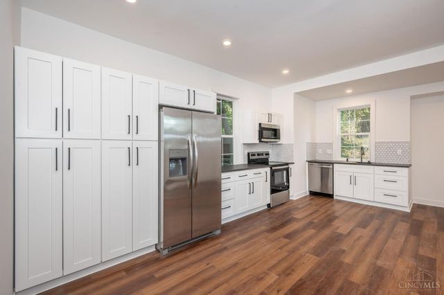 1542 Glen Parker Avenue, Cincinnati, OH 45223