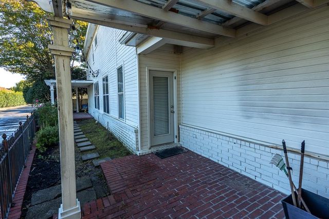 1227 ISLE VIEW DR, Memphis, TN 38103