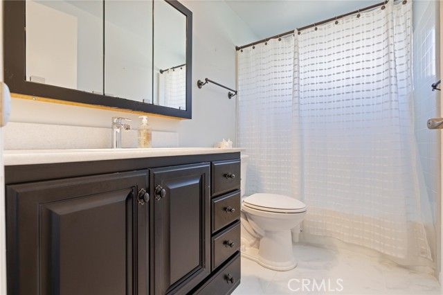 927 Presidio, Costa Mesa, CA 92626