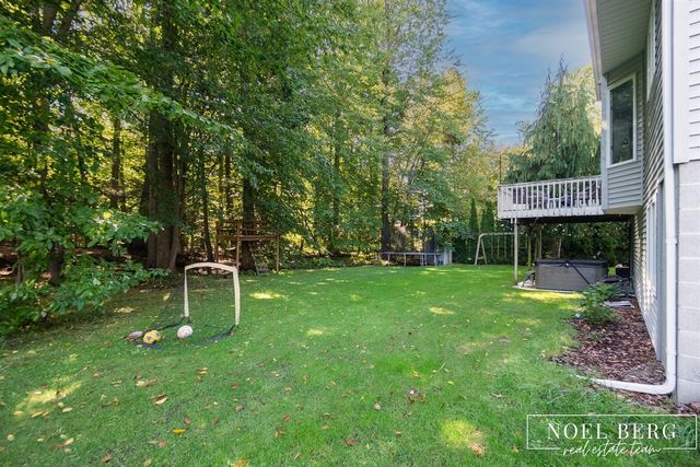 16216 Terrace Road, Spring Lake, MI 49456